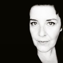 AngelaTCarr_Headshot_BW